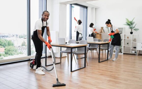 professional-service-team-of-cleaning-company-2024-12-13-01-42-57-utc (1)
